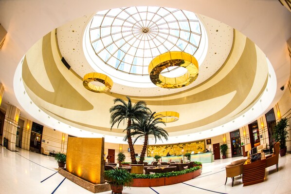 Lobby - Ariva Beijing West Hotel & Serviced Apartment (Beijing)