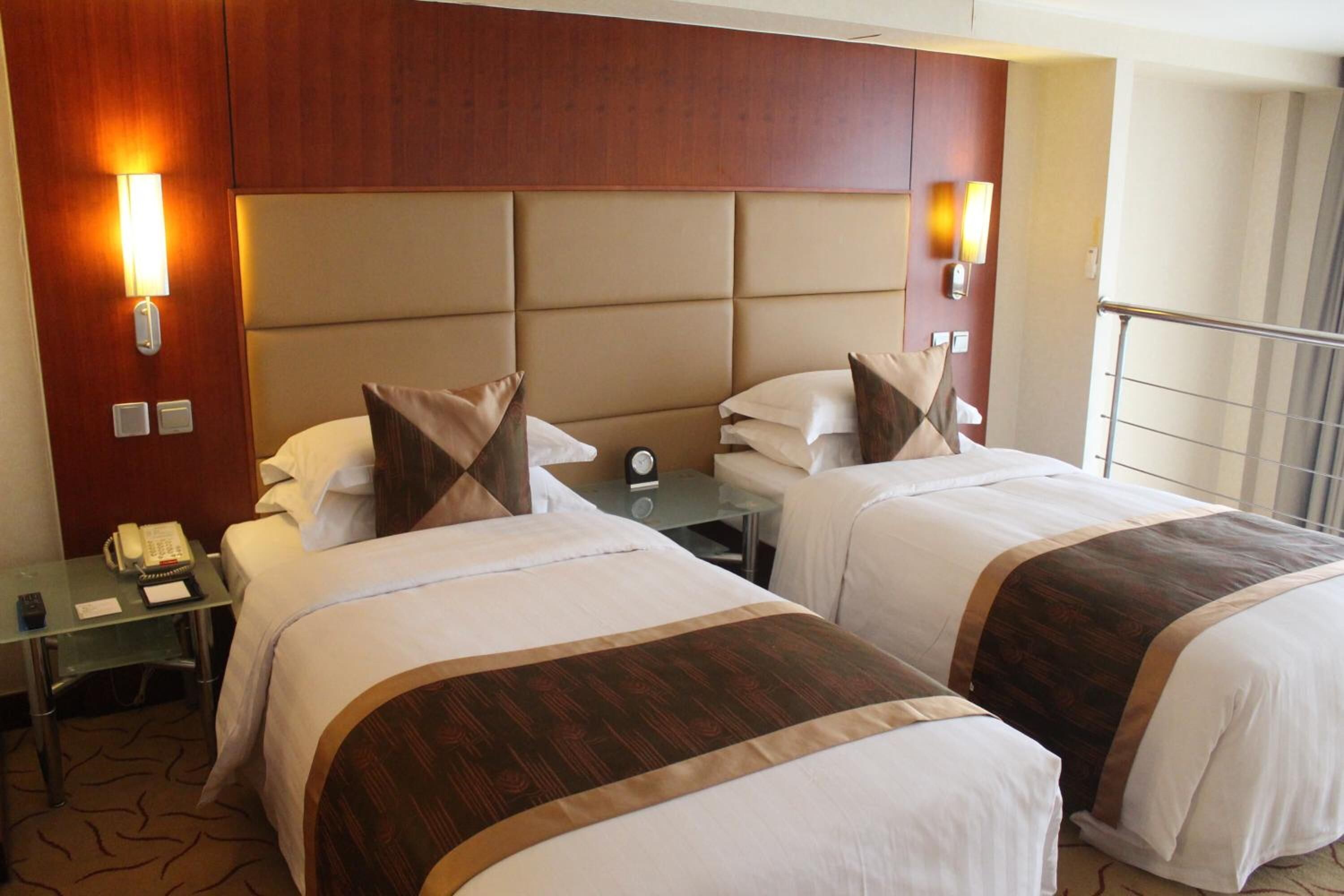 down duvets, minibar, in-room safe, desk