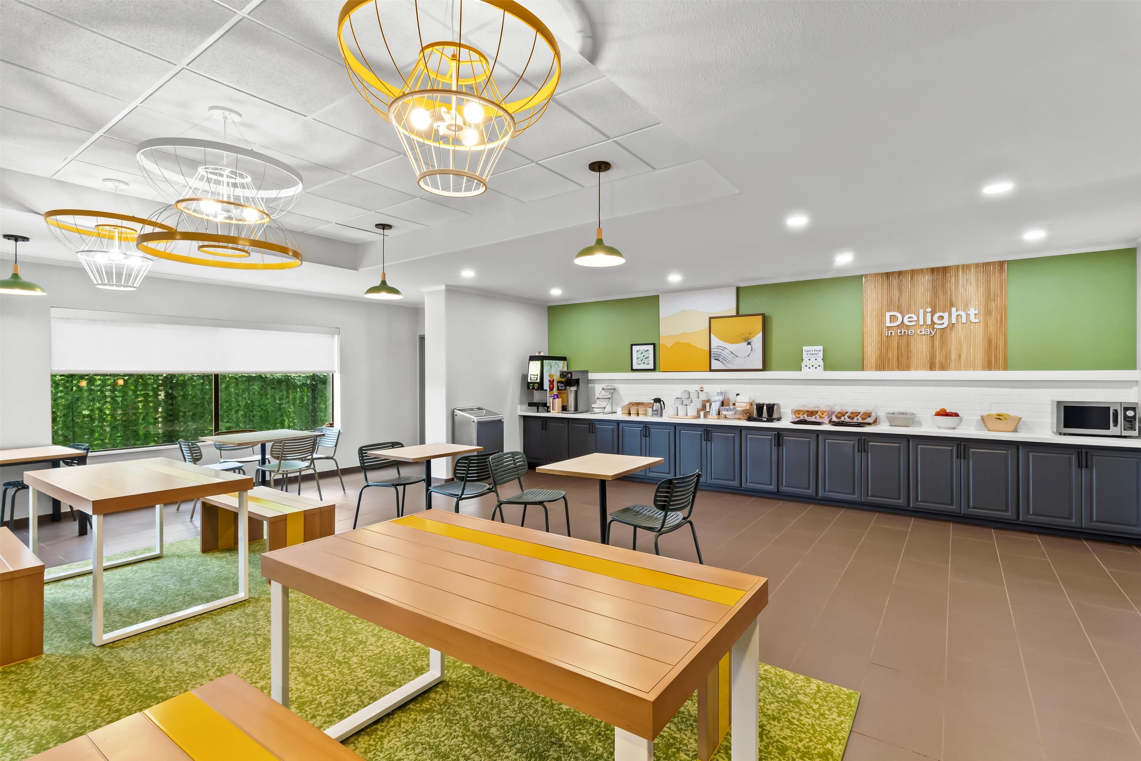 Ilmainen päivittäinen mannermainen aamiainen 