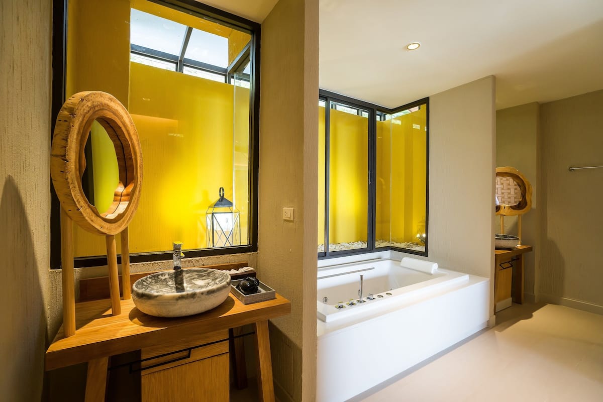 Paradise Beachfront Villa | Baignoire Ă hydromassage