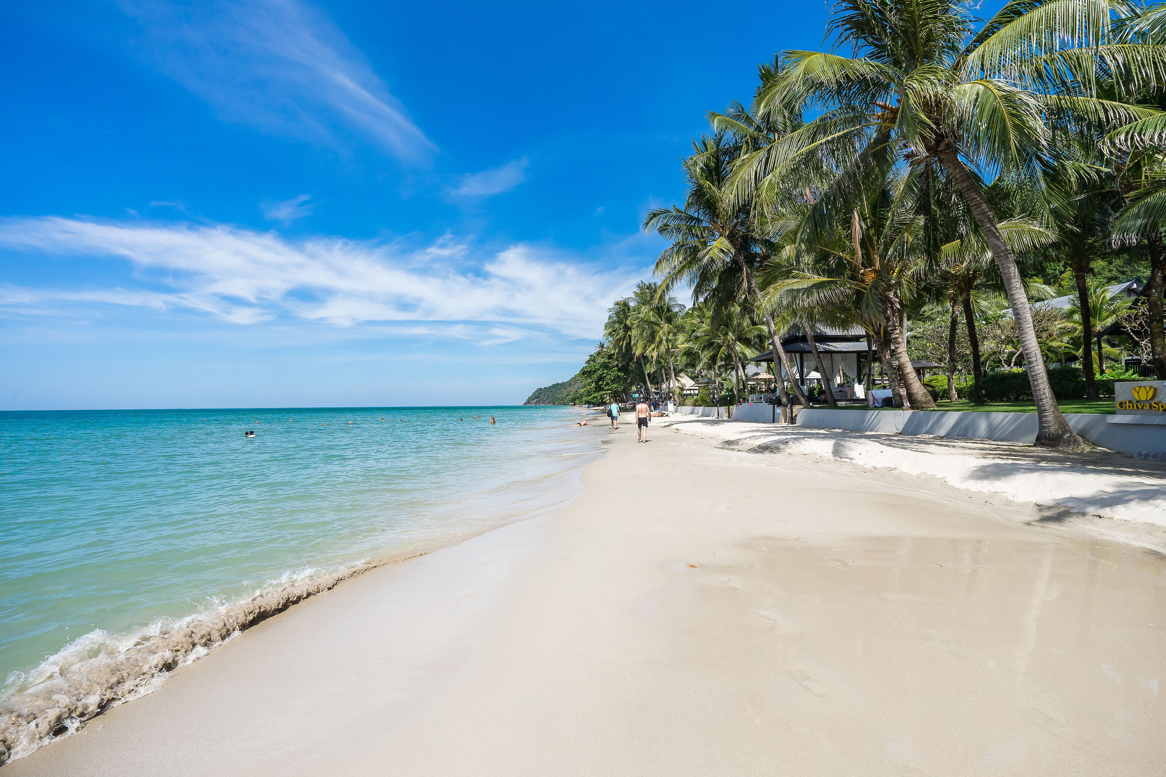 Private beach, white sand, sun-loungers, beach umbrellas