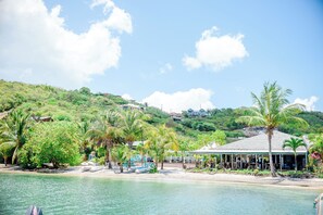 Front of property - Le Phare Bleu Marina Resort (St. George's)