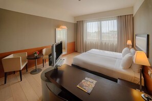 Couette en duvet d'oie, minibar, coffres-forts dans les chambres, bureau