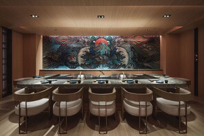 3 restaurants; breakfast, lunch, and dinner served - Crowne Plaza Beijing International Airport by IHG (Beijing)