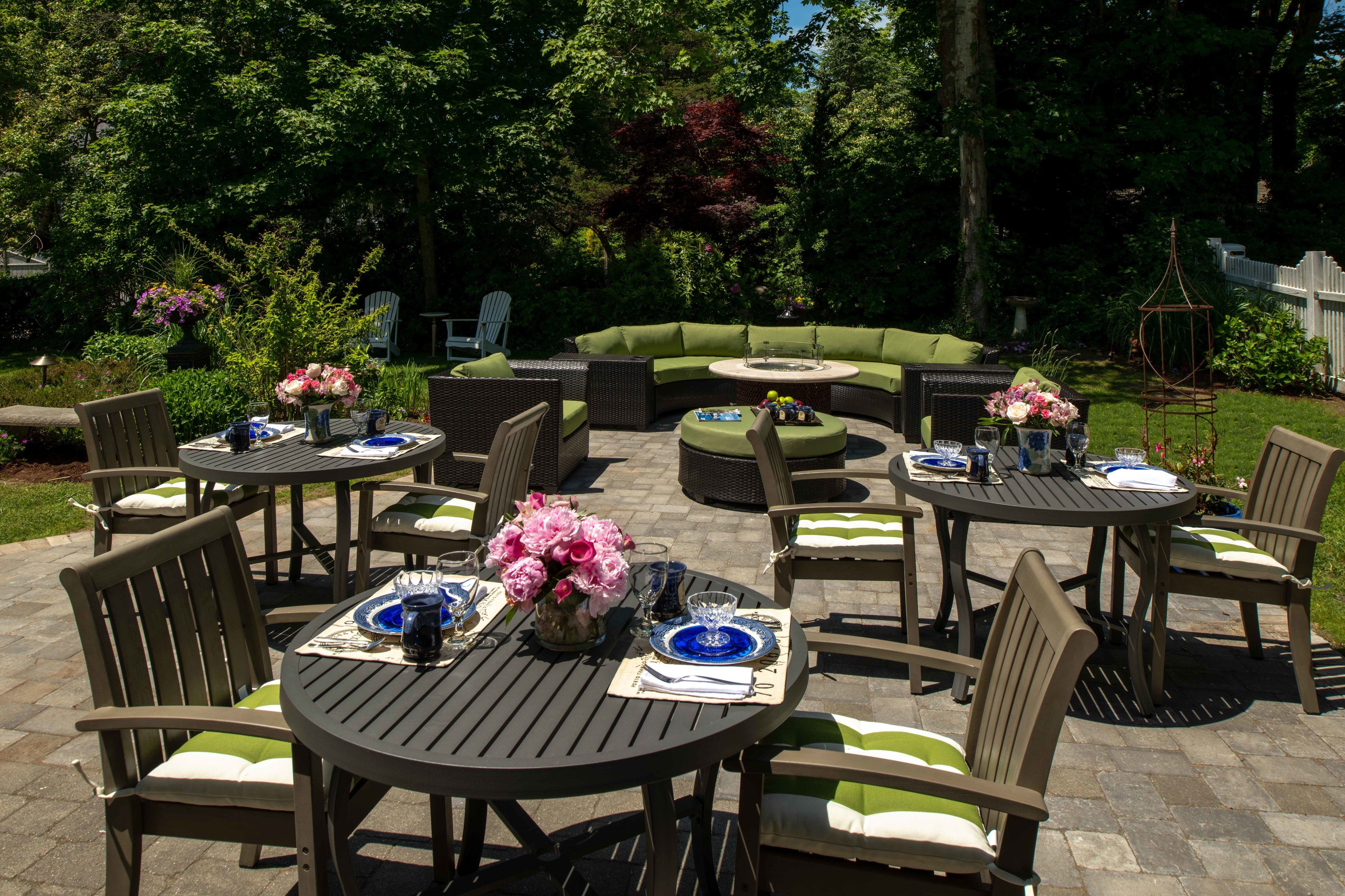 Petit déjeuner complet compris tous les jours