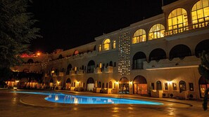 Exterior - Uchisar Kaya Hotel - Special Class (Nevsehir)