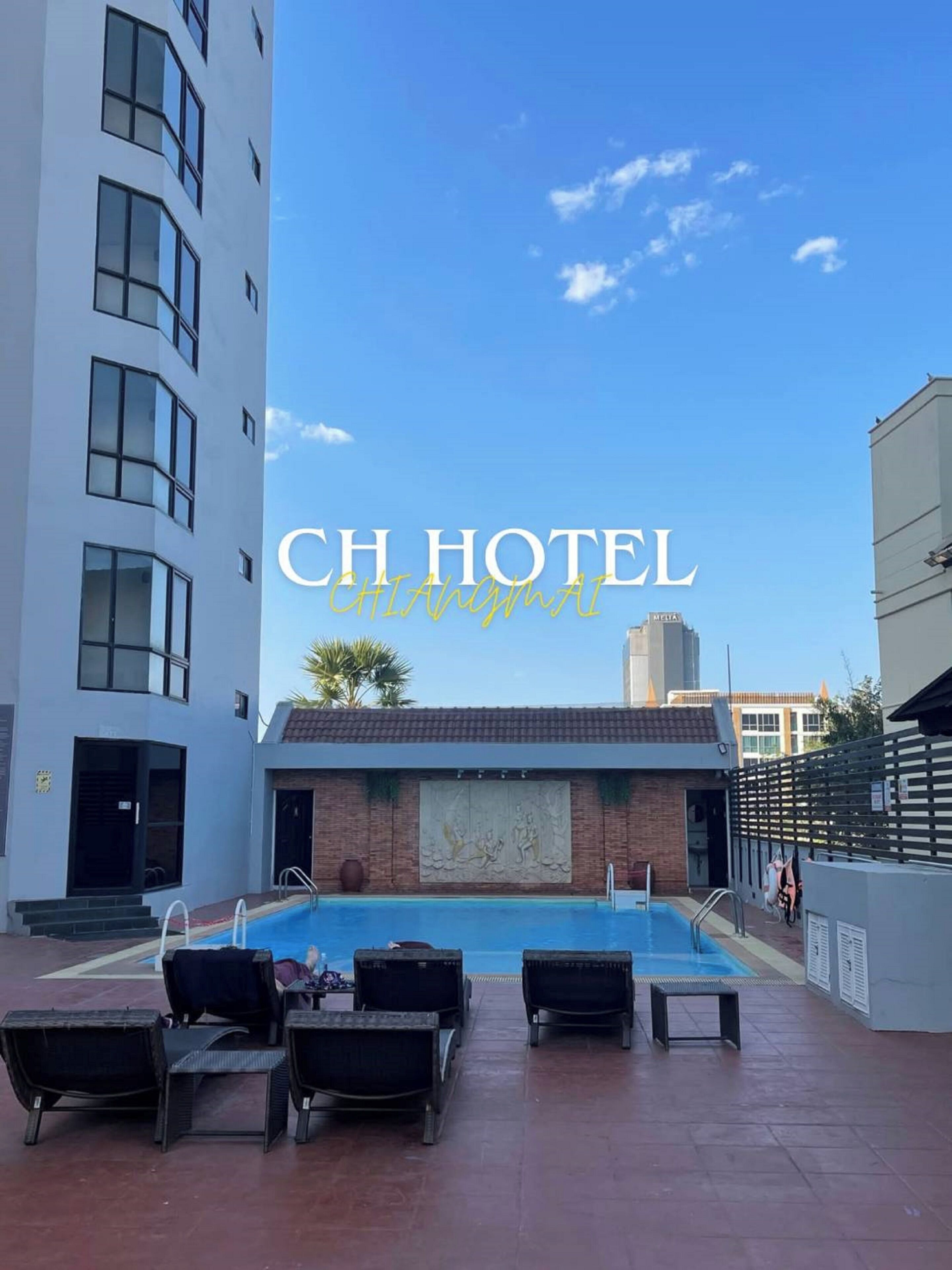 Außenpool, Liegestühle