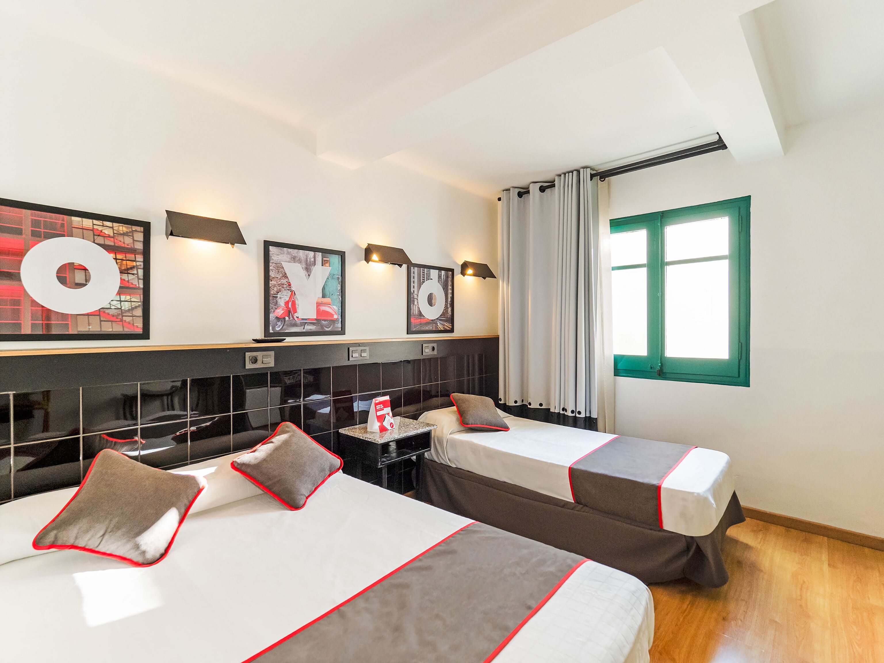 Foto - Hostal Athenas