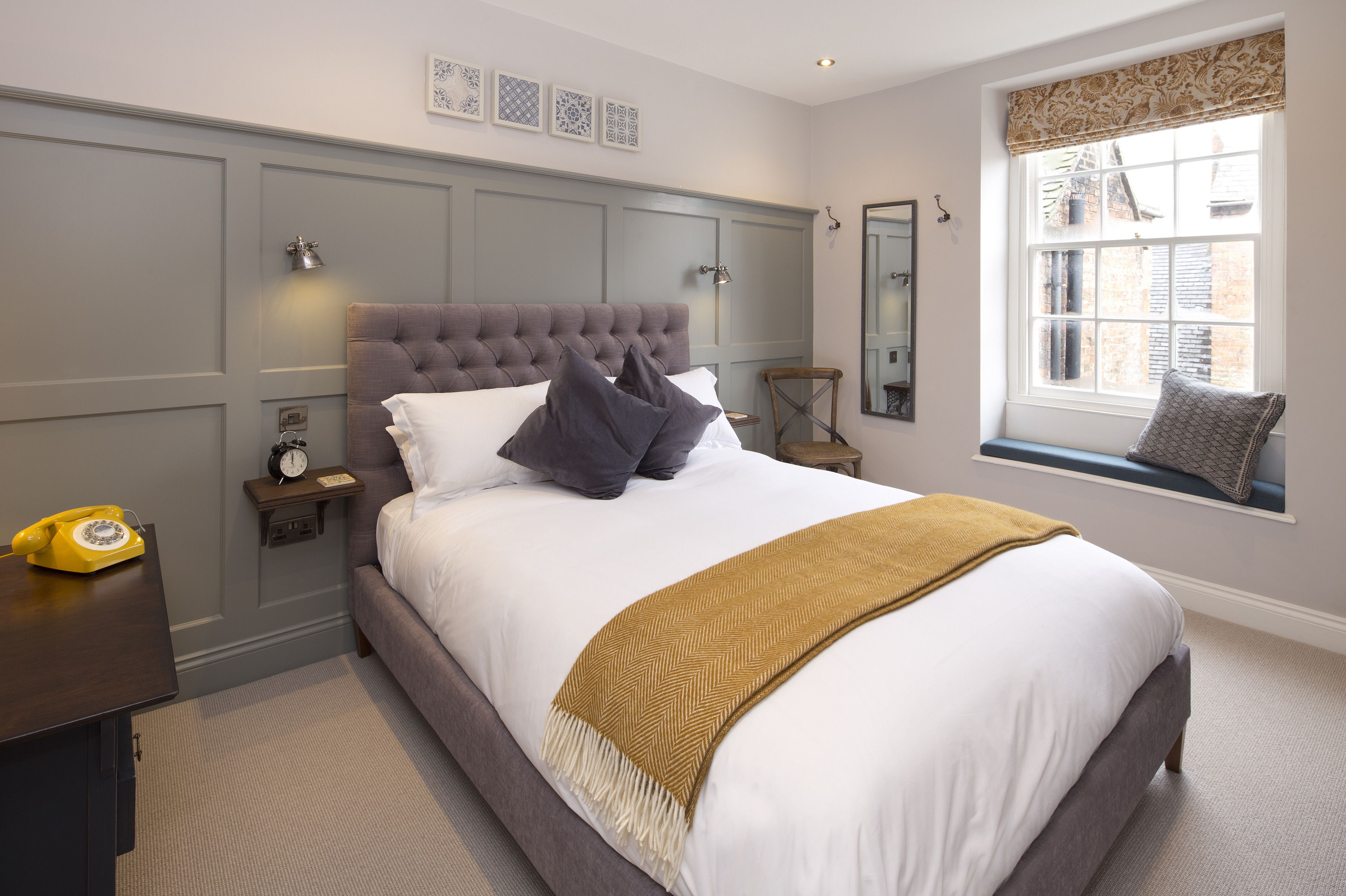 classic room | hypo-allergenic bedding, desk, iron/ironing board, rollaway beds