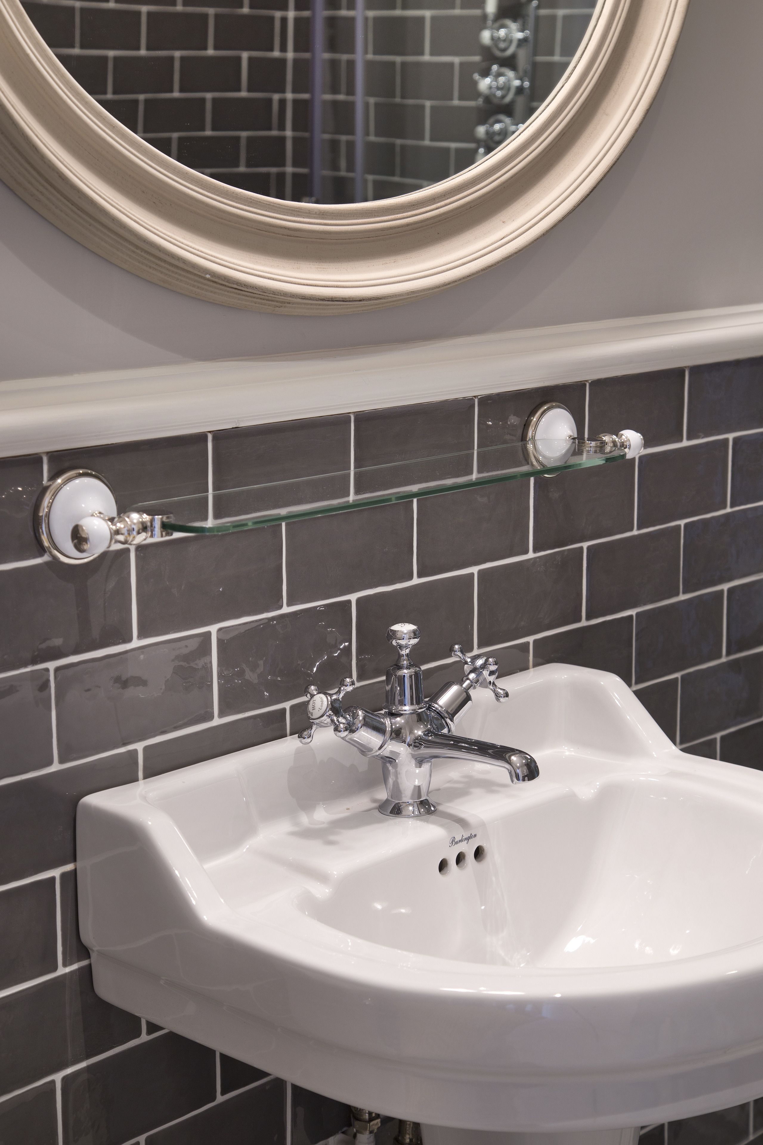 comfort room | bathroom | free toiletries, hair dryer, towels