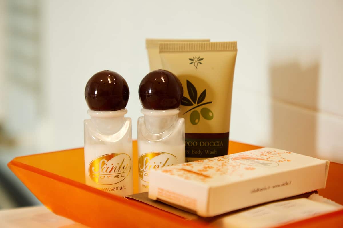 1 bedroom, down duvets, in-room safe, desk