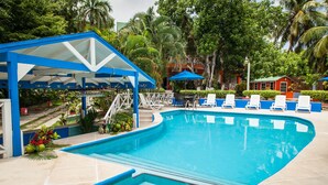 Piscina all'aperto