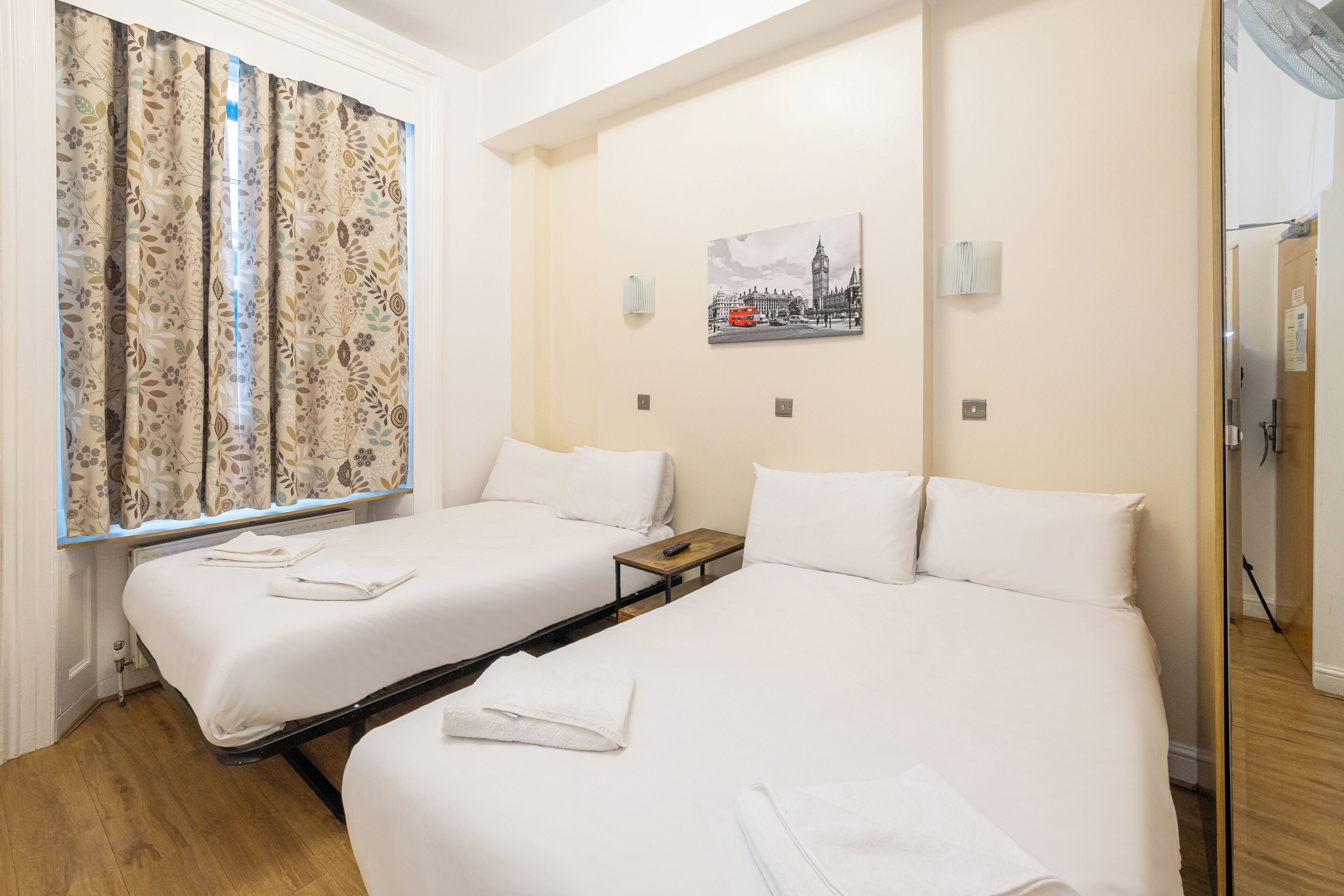 Photo - Linden House Hotel