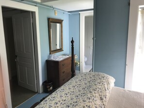 Standard Double Room, Ensuite (Duncan Room-206) | Free WiFi, bed sheets