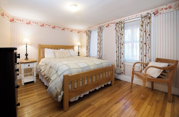 Standard Apartment, Ensuite (HoneyBunny Suite-301)