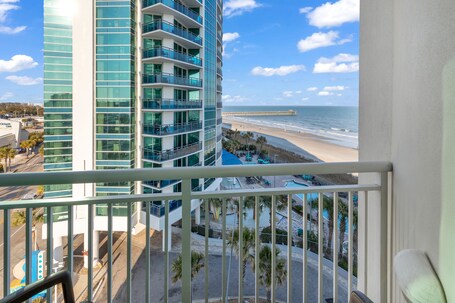 Sandy Beach Oceanfront Resort - Image 59
