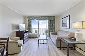 Classic Room, 1 Bedroom, Ocean View, Magnolia | Living area | TV