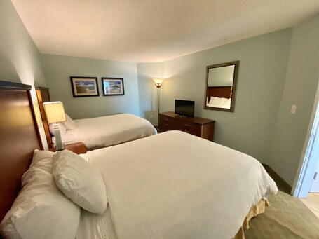 Sandy Beach Oceanfront Resort - Image 94
