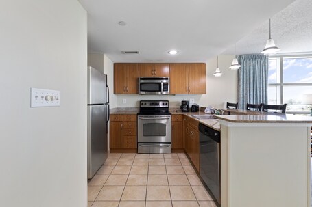 Sandy Beach Oceanfront Resort - Image 49