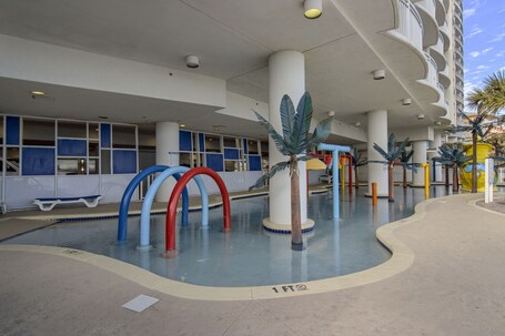 Sandy Beach Oceanfront Resort - Image 83