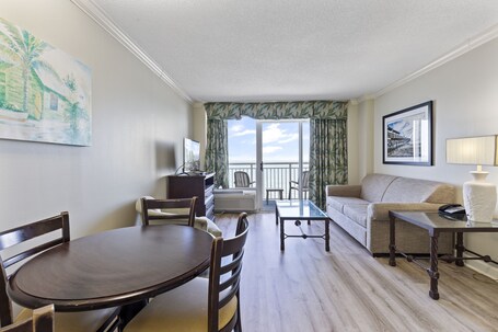Sandy Beach Oceanfront Resort - Image 40
