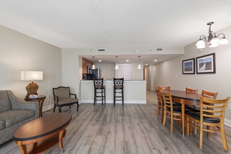 Sandy Beach Oceanfront Resort - Image 31
