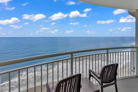 Sandy Beach Oceanfront Resort - Image 67