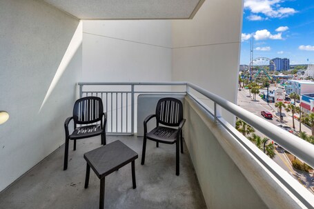Sandy Beach Oceanfront Resort - Image 84