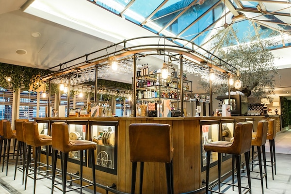 Se sirven almuerzos y cenas