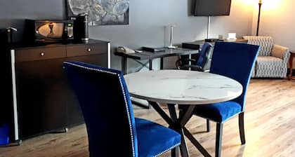 Causeway Bay Hotel Sparwood