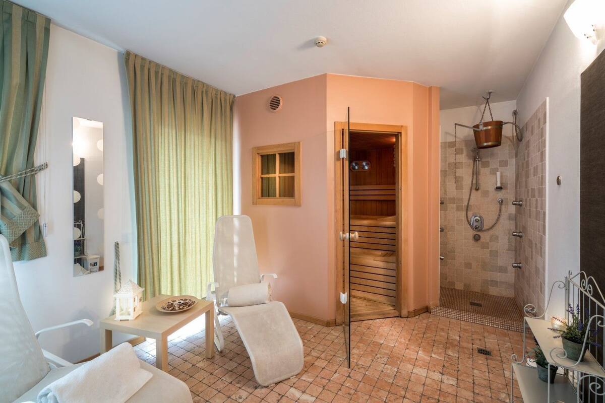 sauna, body treatments, facials, massage/treatment rooms