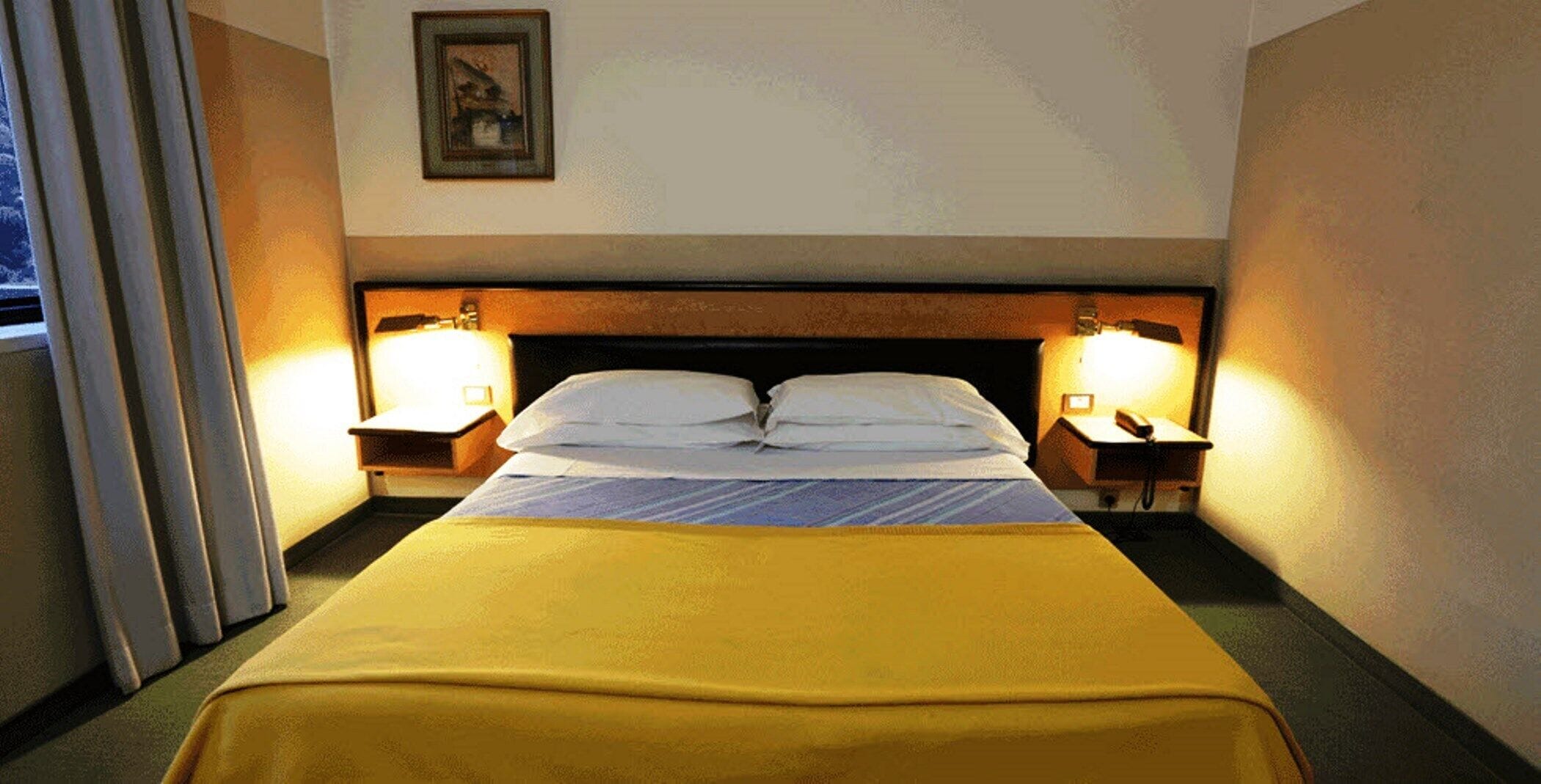 Minibar, in-room safe, desk, soundproofing