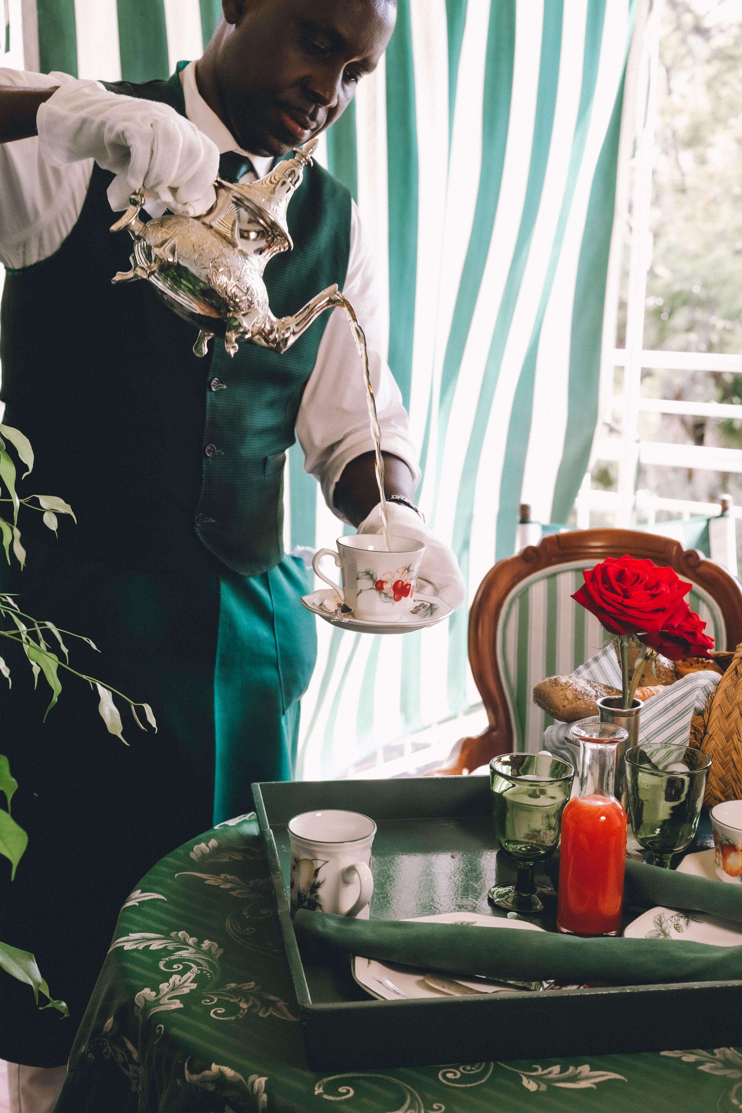 Frukostbuffé varje dag (EUR 12.00 per person)