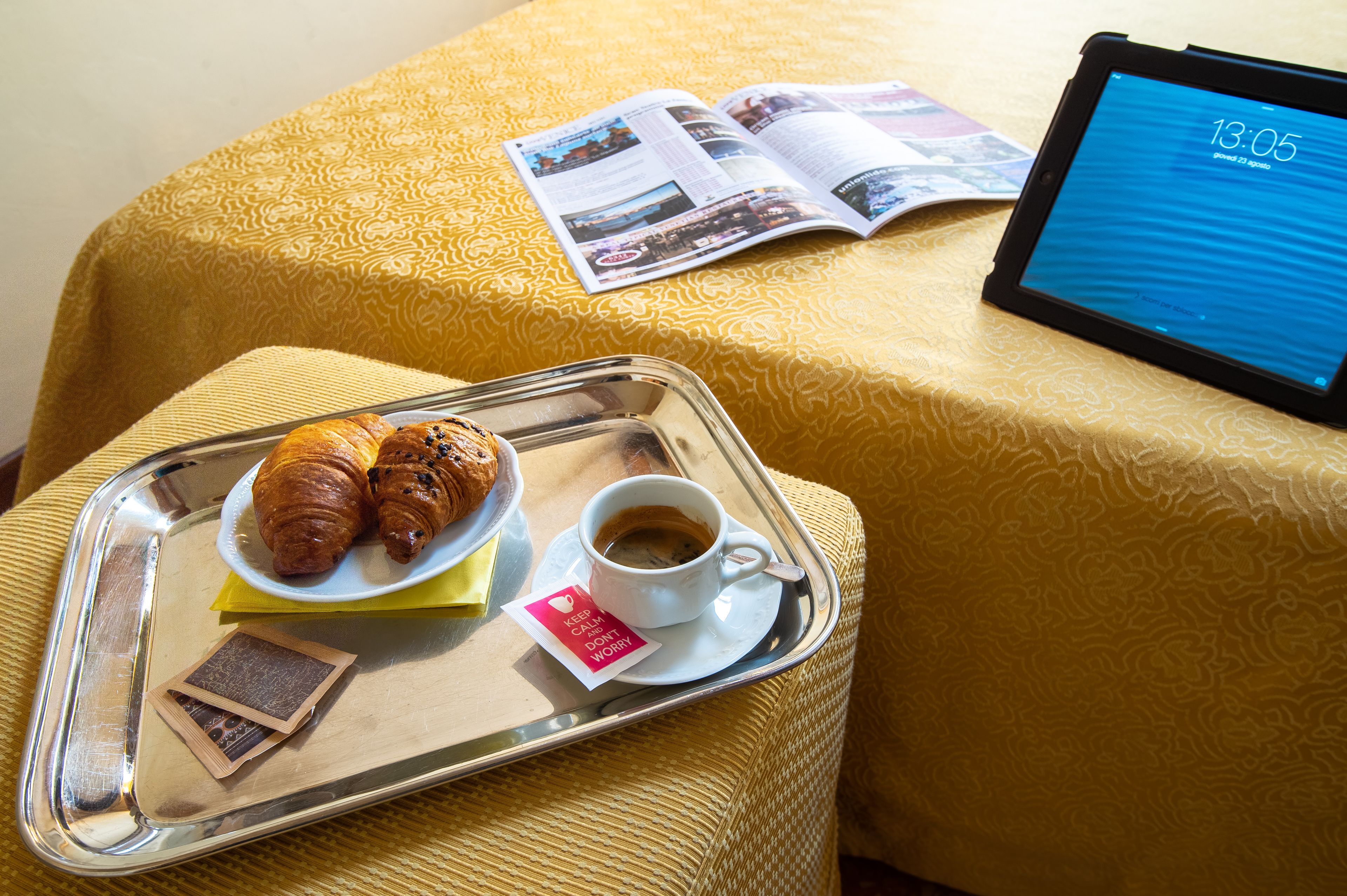 room service – dining