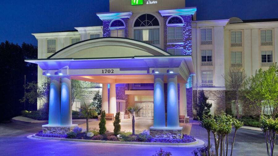 Holiday Inn Express Hotel & Suites Phenix City - Columbus by IHG