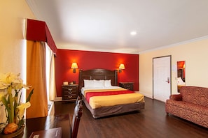 Premium bedding, desk, free cots/infant beds, rollaway beds