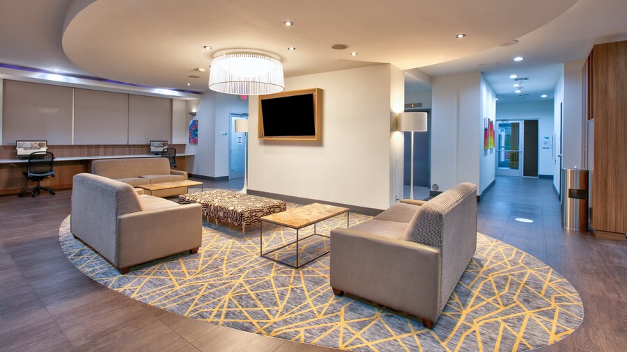 Holiday Inn DFW South by IHG