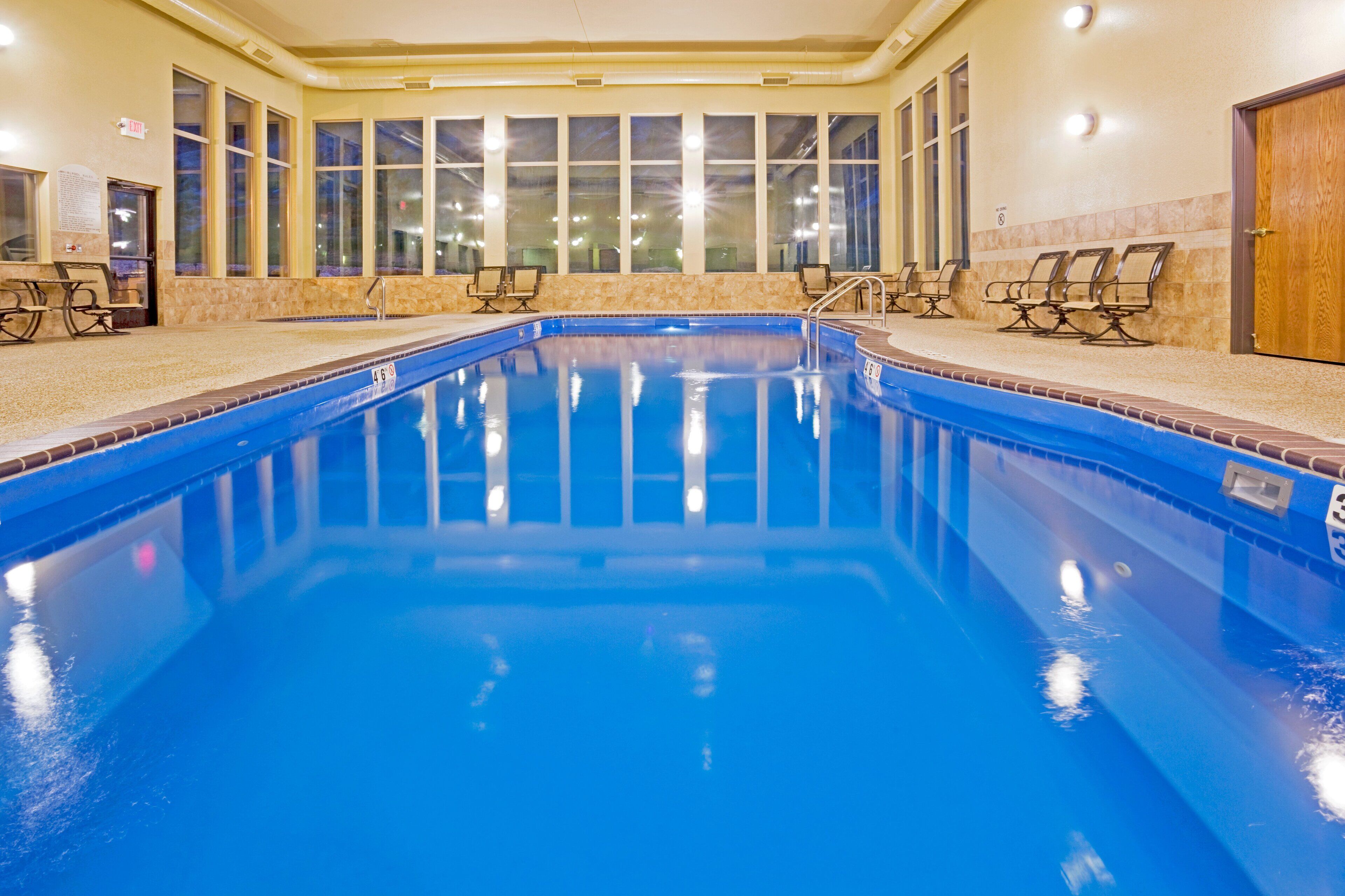 indoor pool, open 8:00 am to 10:00 pm, pool loungers