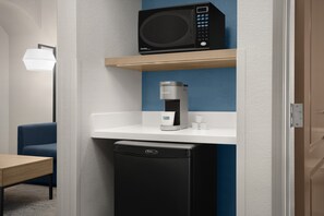 1 chambre, coffres-forts dans les chambres, bureau