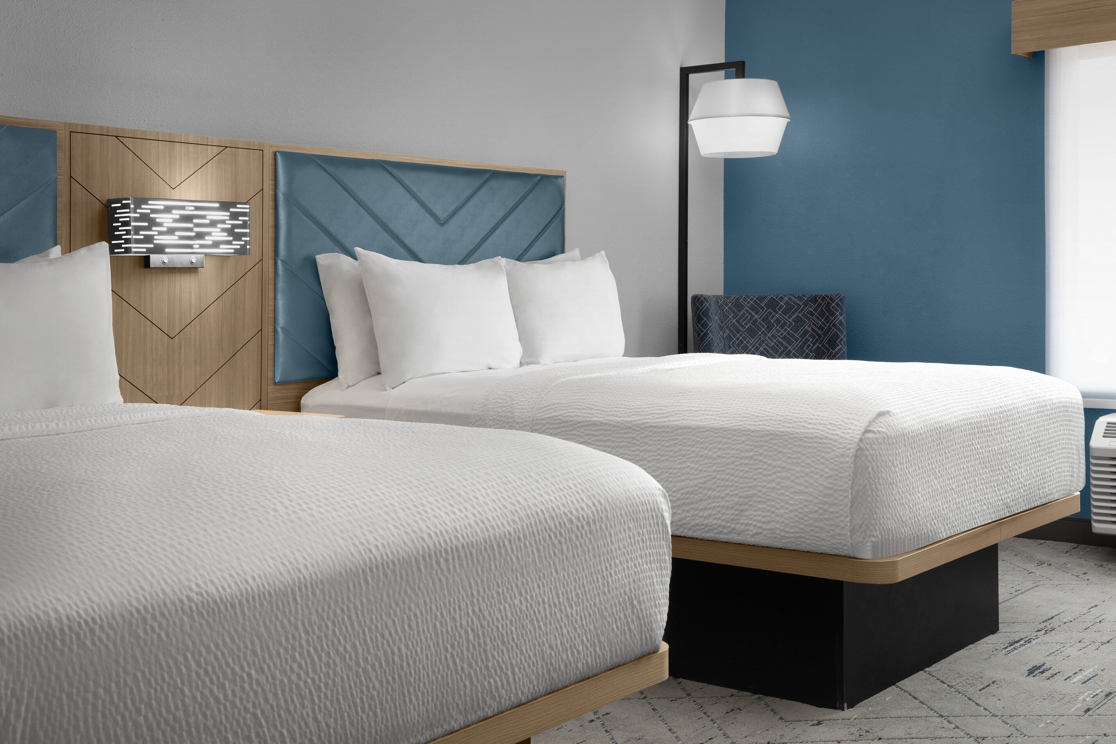 1 bedroom, in-room safe, desk, iron/ironing board