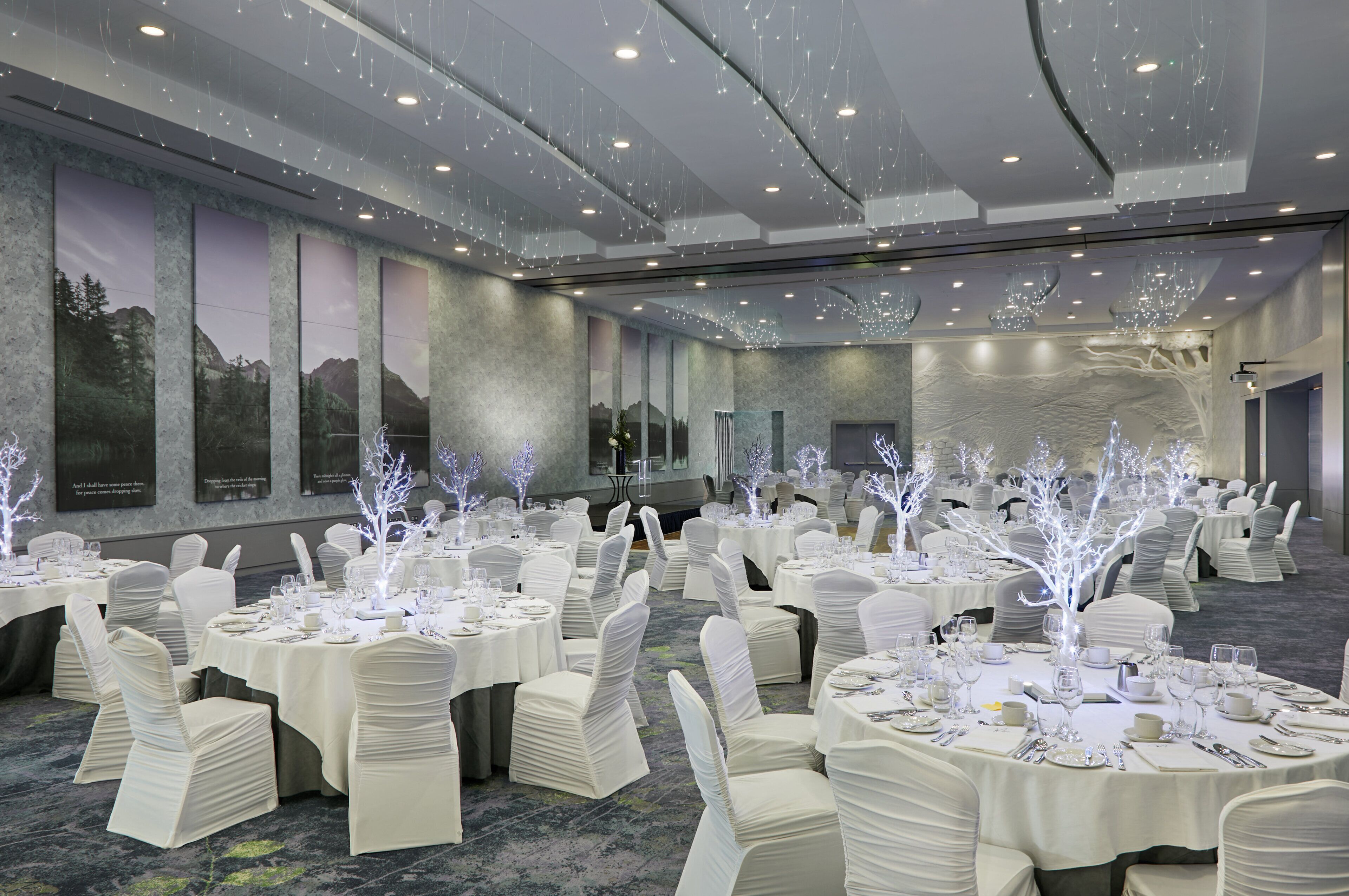 Banquet hall
