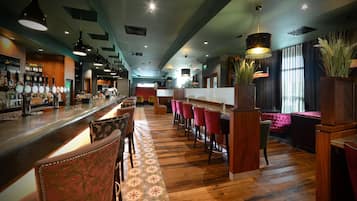 Bar (en la propiedad)