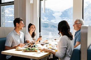Frühstück, Mittagessen und Abendessen