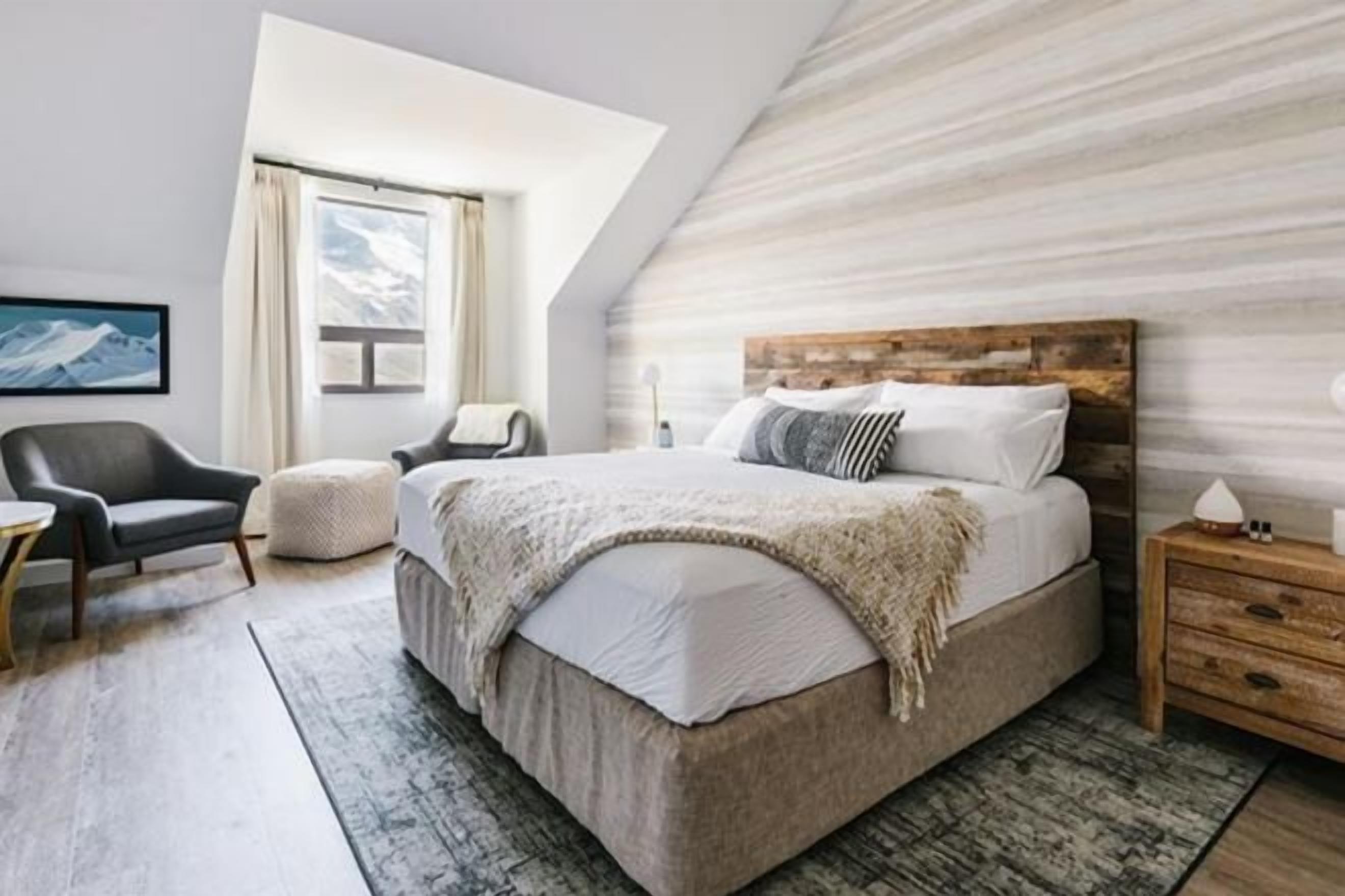 Bureau, chambres insonorisées, Wi-Fi gratuit, draps fournis