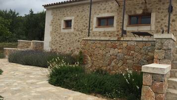Familien-Suite | Terrasse/Patio