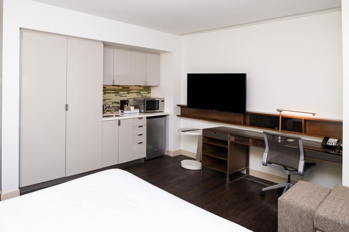 Premium bedding, pillow-top beds, in-room safe, desk