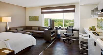 Element Lexington