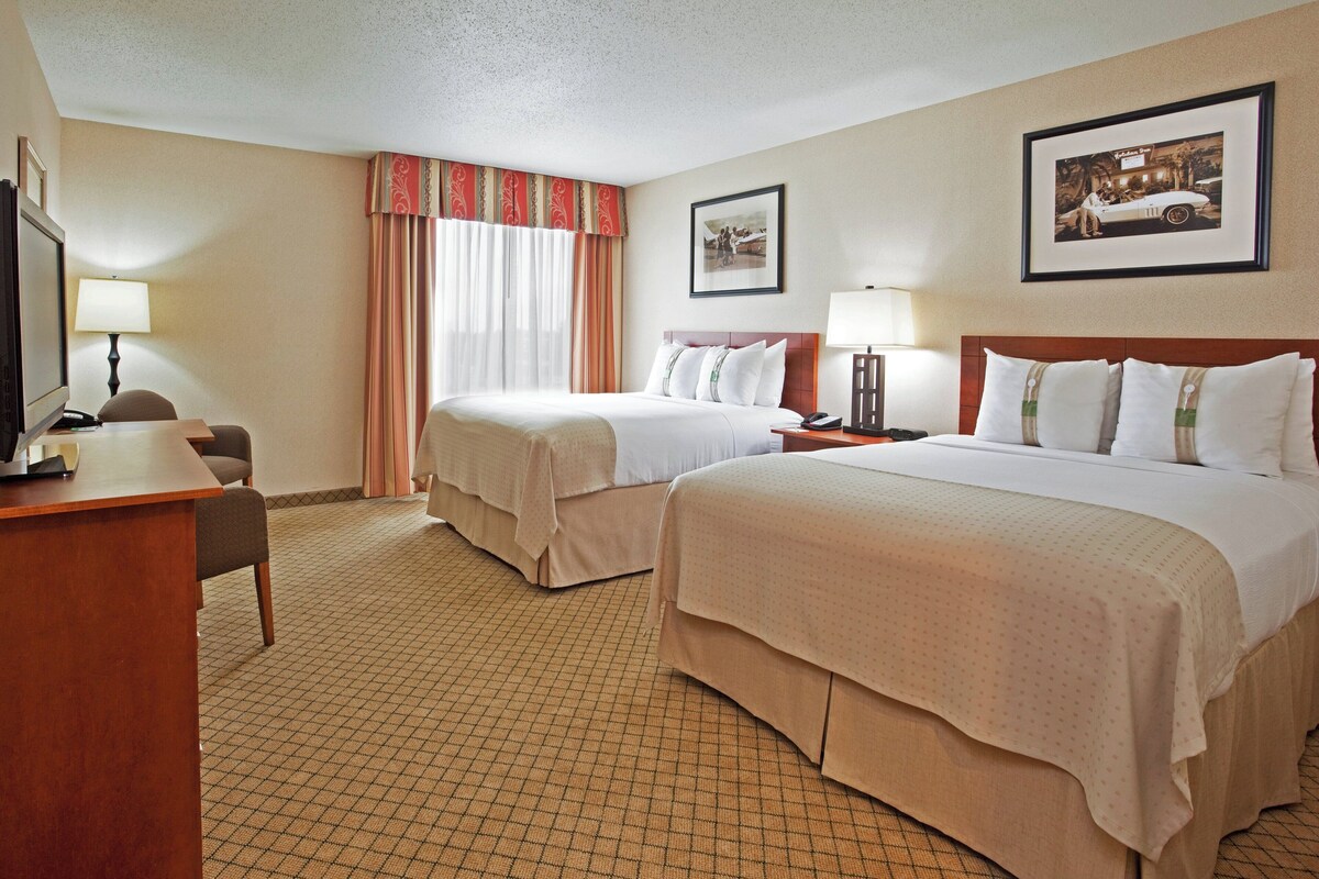 In-room safe, desk, blackout curtains, iron/ironing board