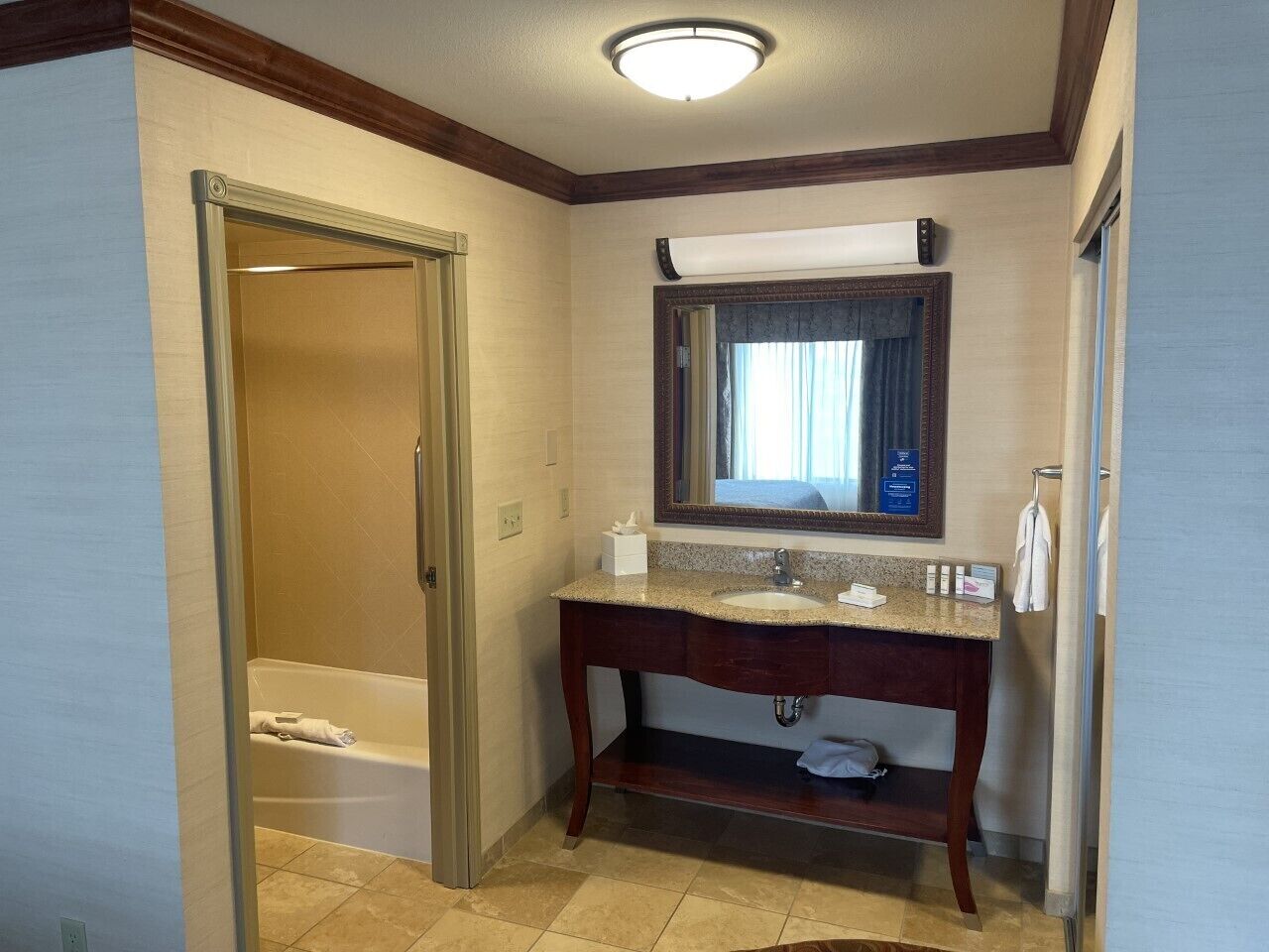 combined shower/bathtub, free toiletries, hair dryer, towels