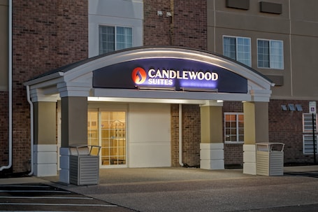 Exterior. Candlewood Suites Indianapolis - South by IHG